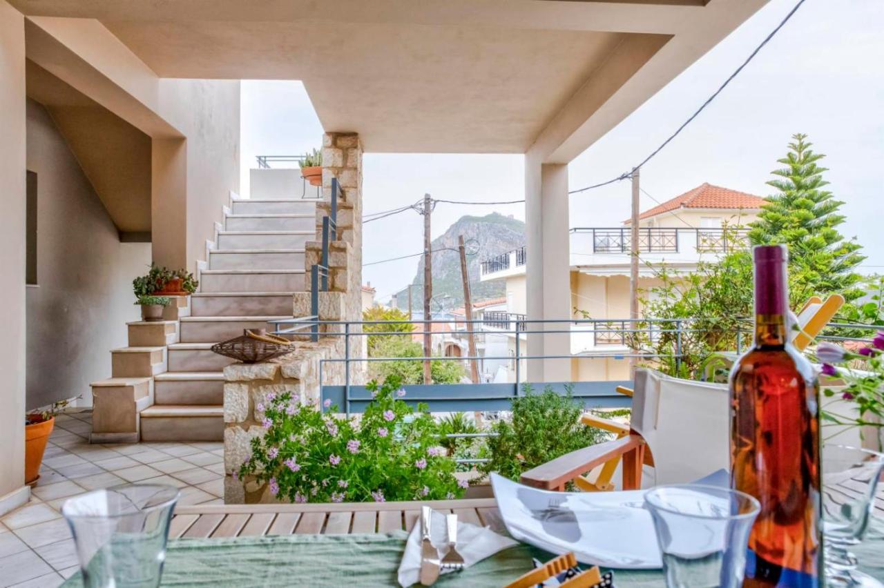 Monemvasia Modern Flat With Partial View Eksteriør bilde